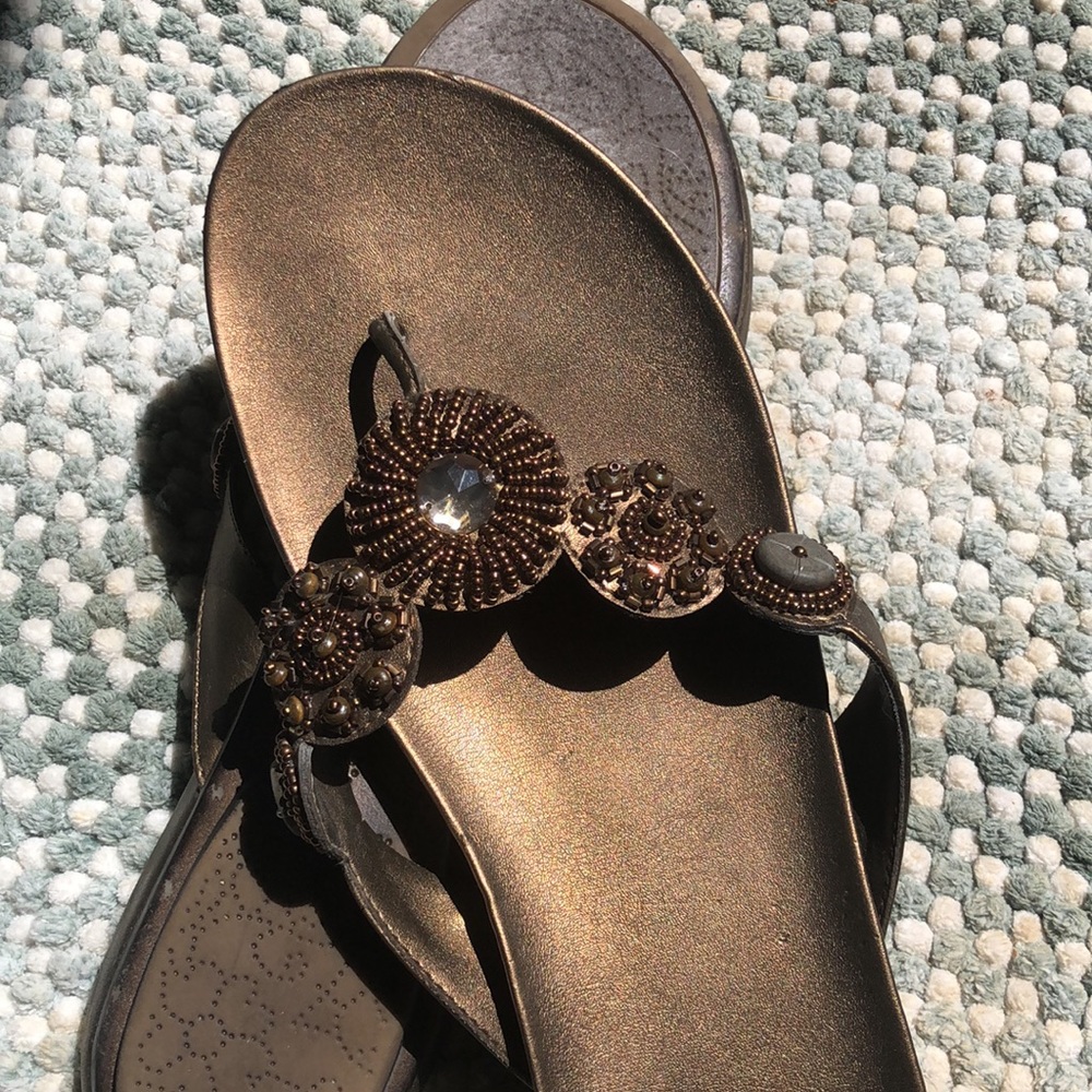 Kenneth Cole slides - Picture 4 of 8